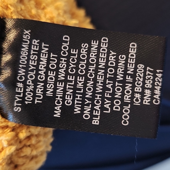 Sanctuary sweater. - Picture 5 of 5